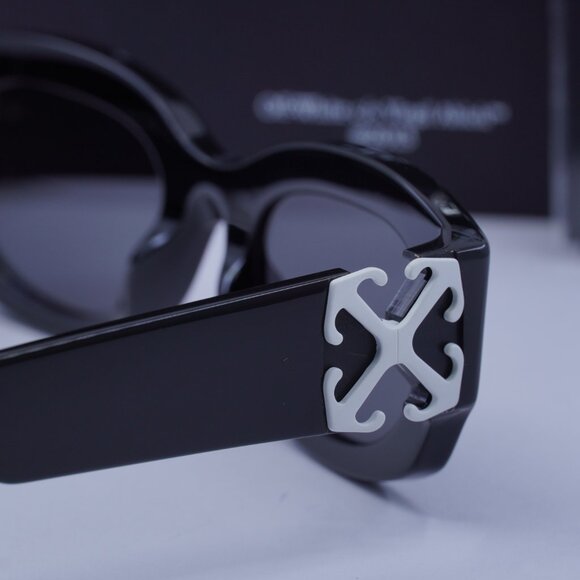 Off-White OERI14E PALMER 1007 Oval Sunglasses – Black/Grey main image 7